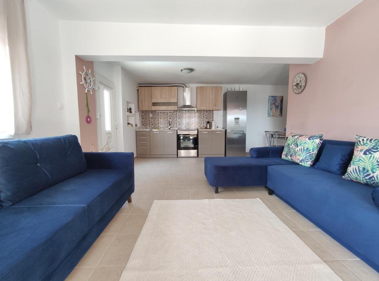 Seaside Apartments نيا إيراكليا المظهر الخارجي الصورة