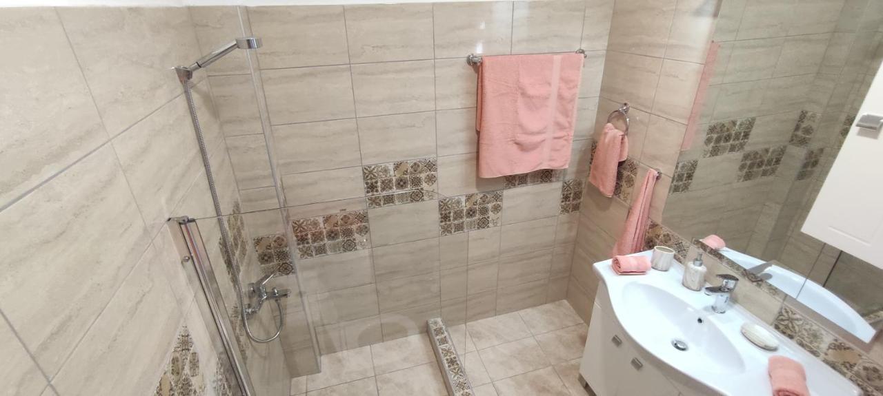 Seaside Apartments نيا إيراكليا المظهر الخارجي الصورة